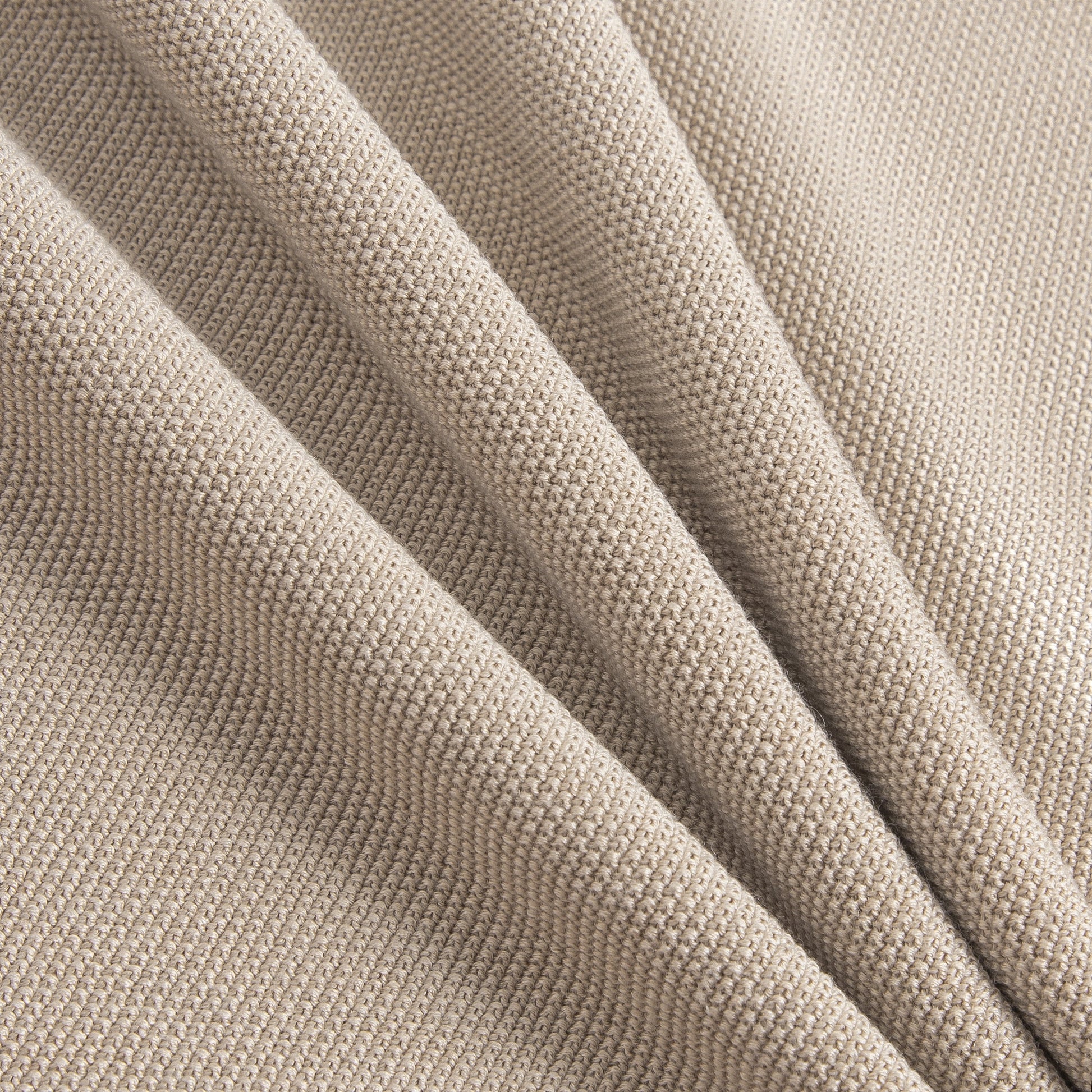 Minimal Crewneck Knit Sweater