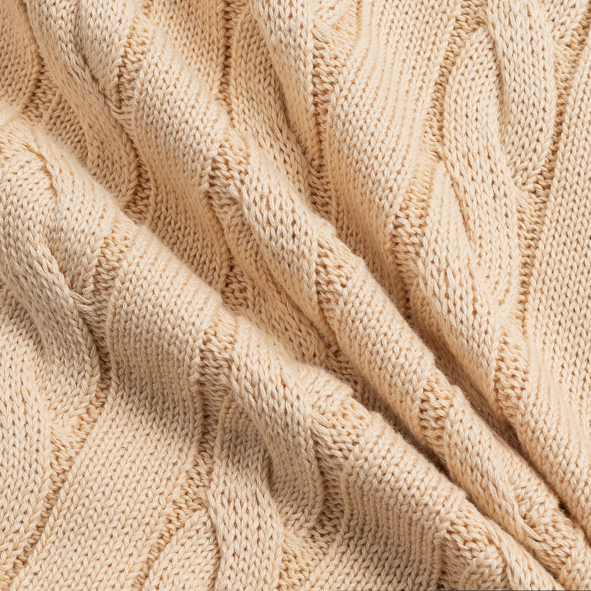 كنزة صوفية محبوكة بنمط كابل من مزيج الكشمير