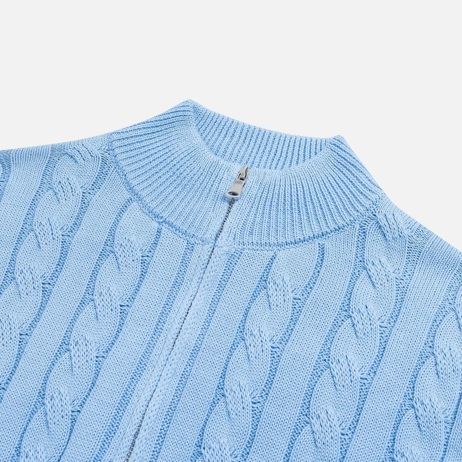 كنزة صوفية محبوكة بنمط كابل من مزيج الكشمير