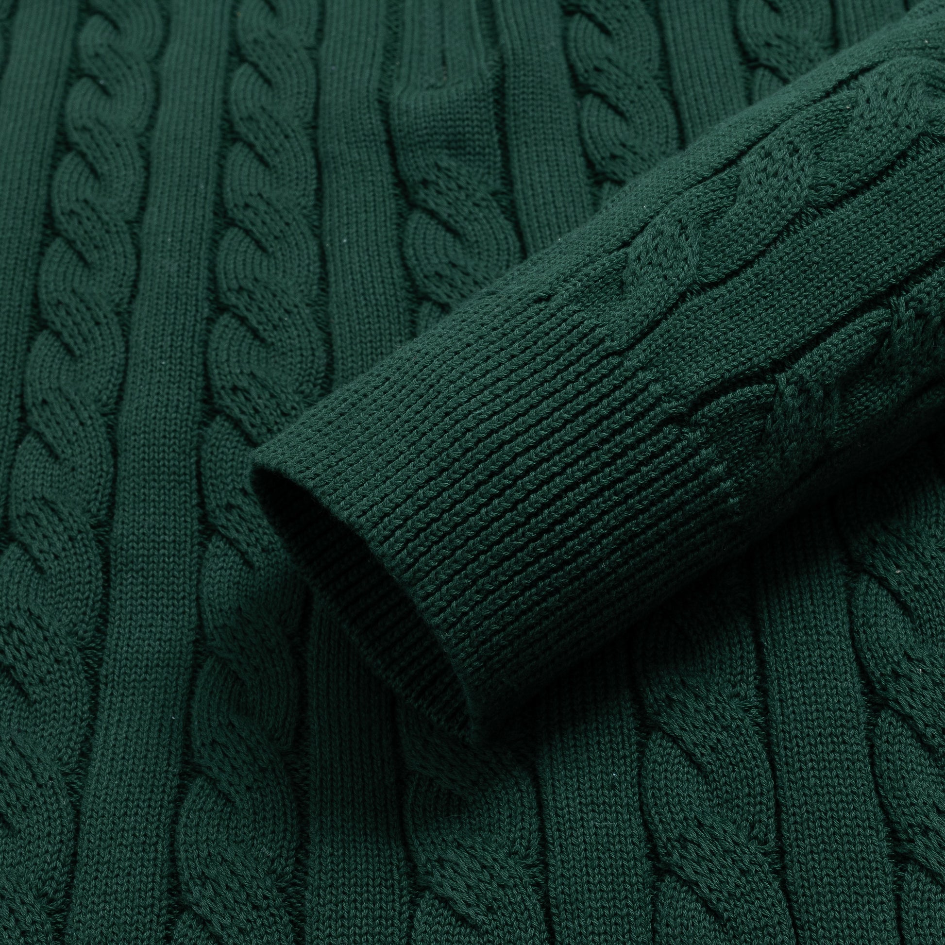 كنزة صوفية محبوكة بنمط كابل من مزيج الكشمير