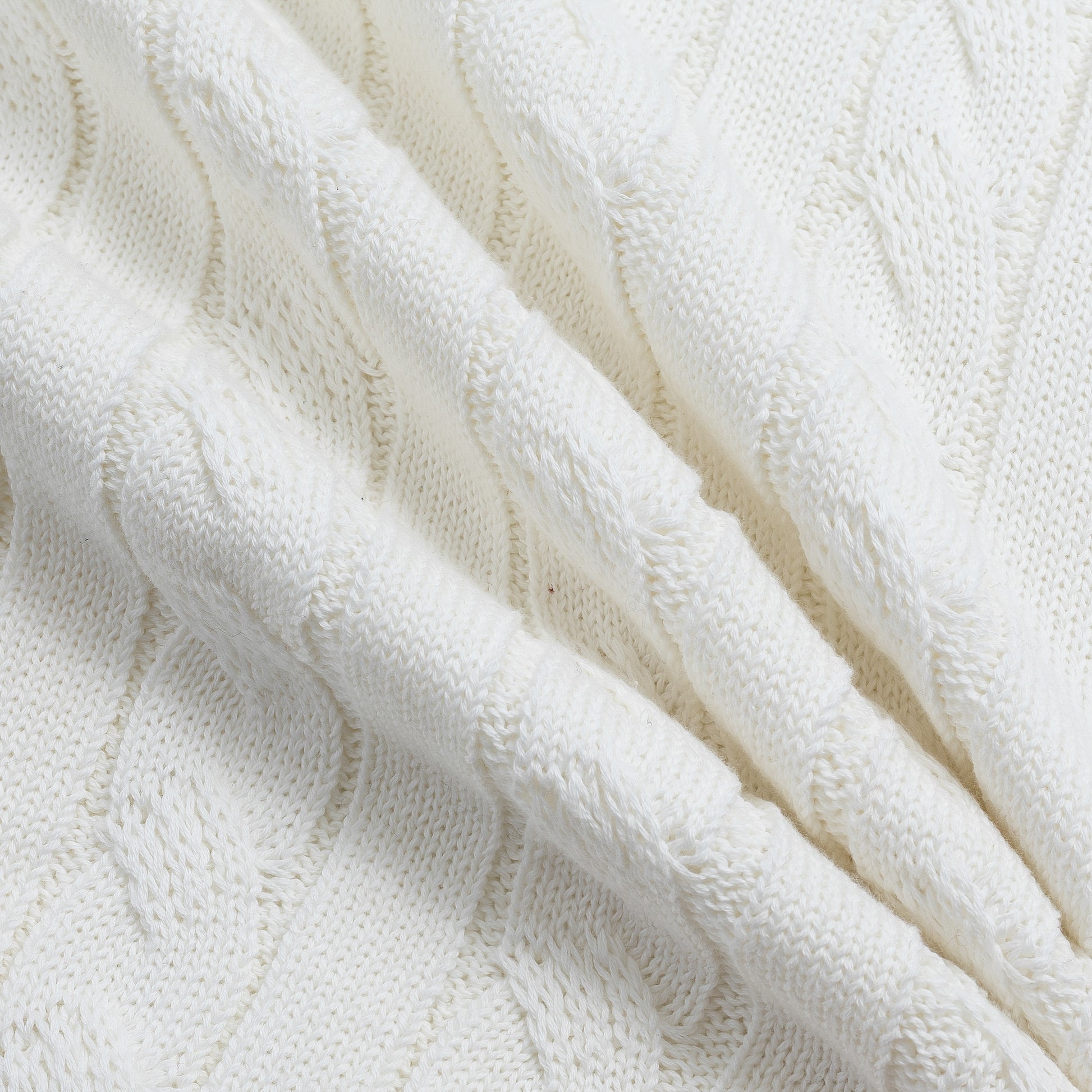 كنزة صوفية محبوكة بنمط كابل من مزيج الكشمير