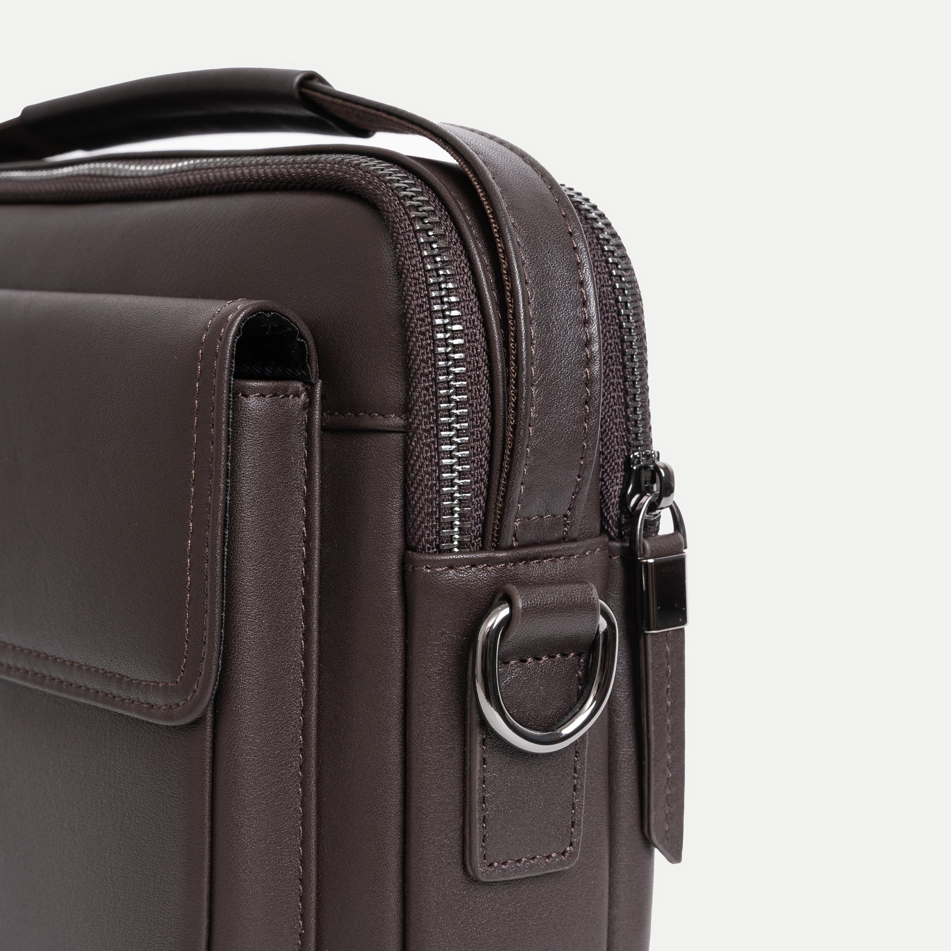 Textured Leather Handheld Bag