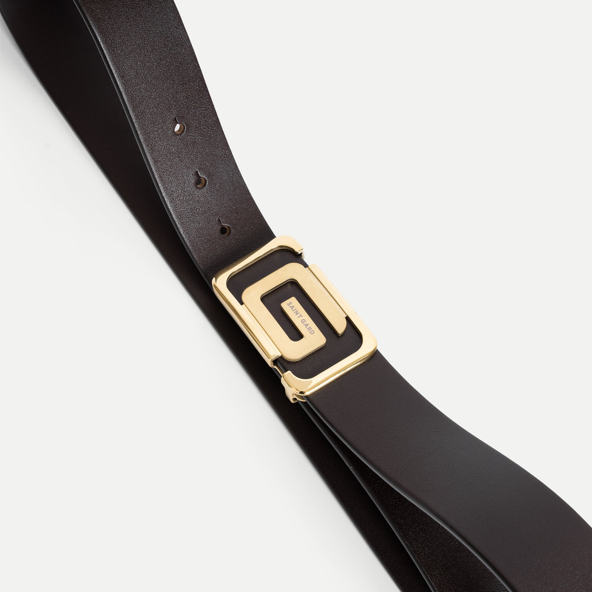 The G-Buckle Leather Belt