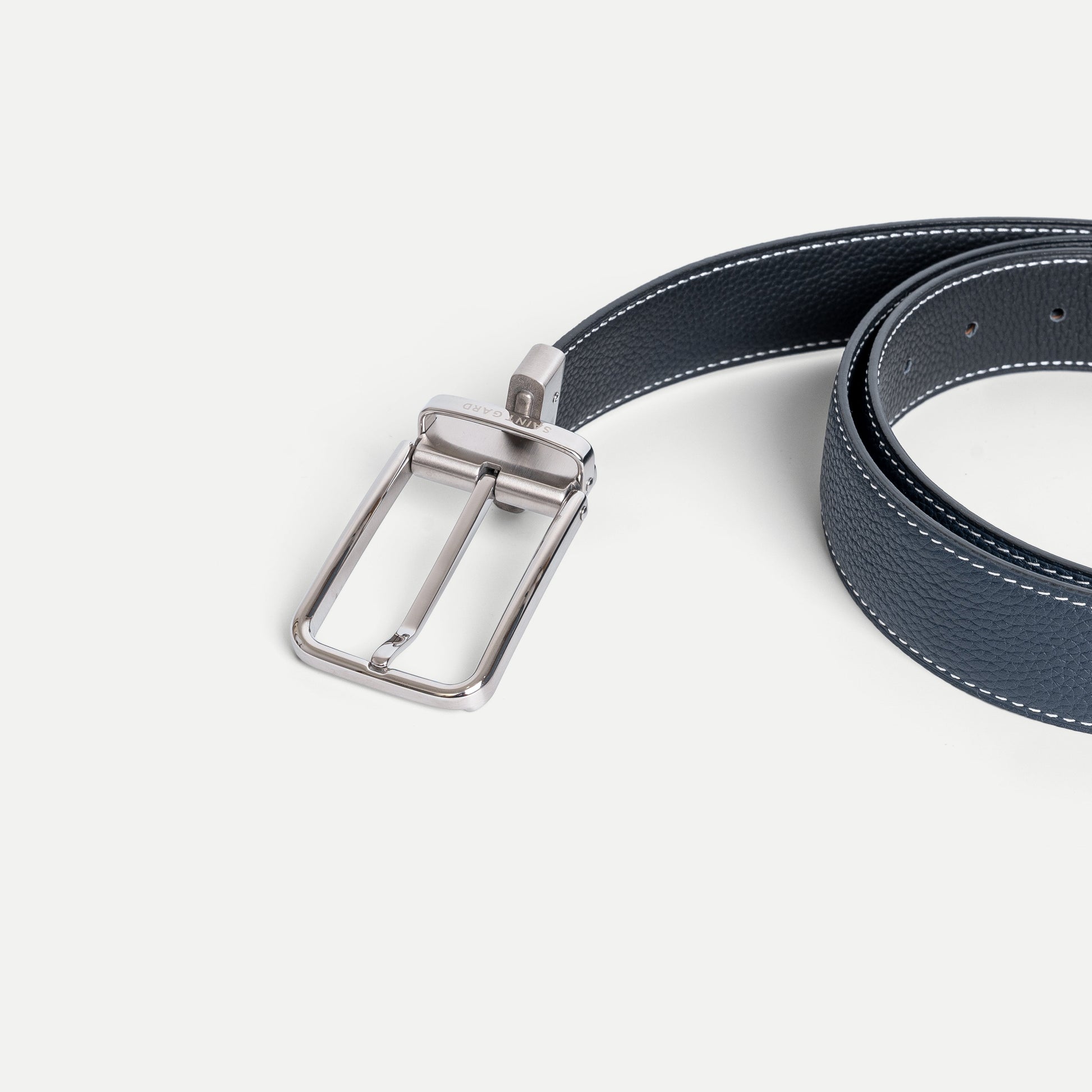 Minimal Cowhide Leather Belt