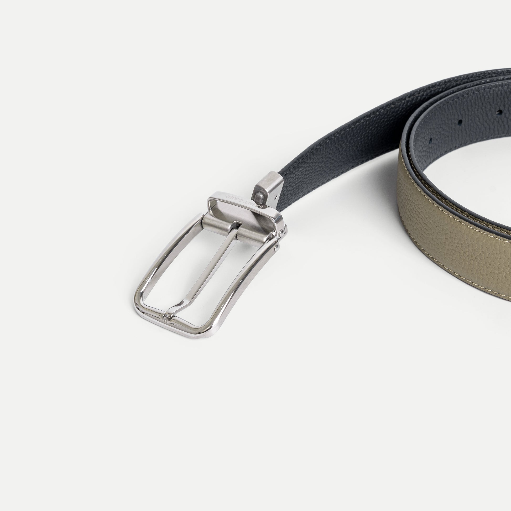 Minimal Cowhide Leather Belt
