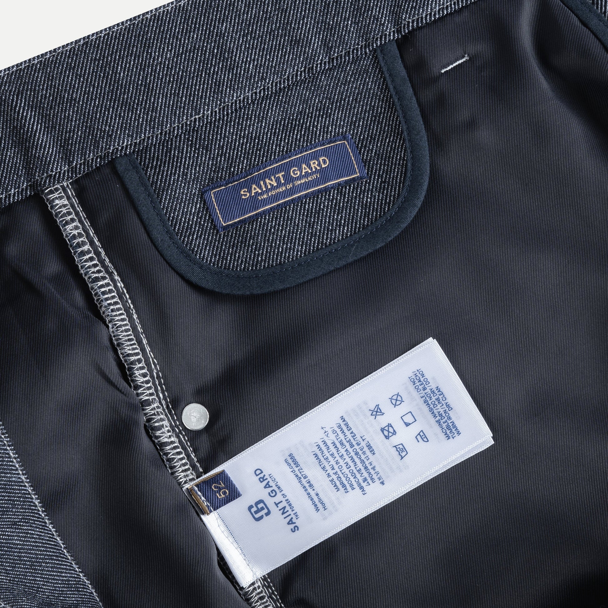 Classic Straight-Leg Jeans